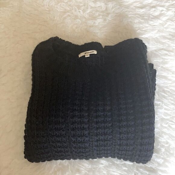 LA Made black sweater  - Picture 8 of 8